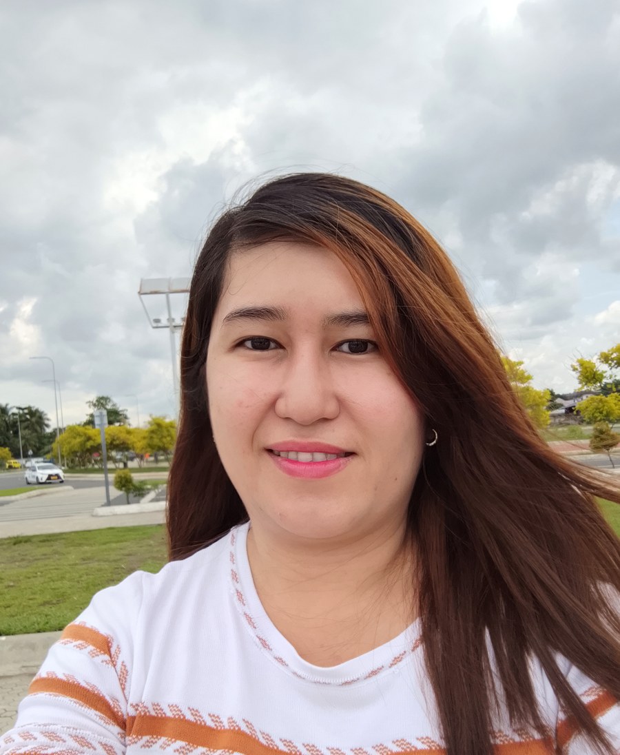 Gelli Granada — Fractional CFO and founder of Velnity